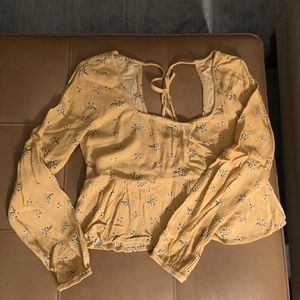 Tilly's Floral Long Sleeve Crop Top